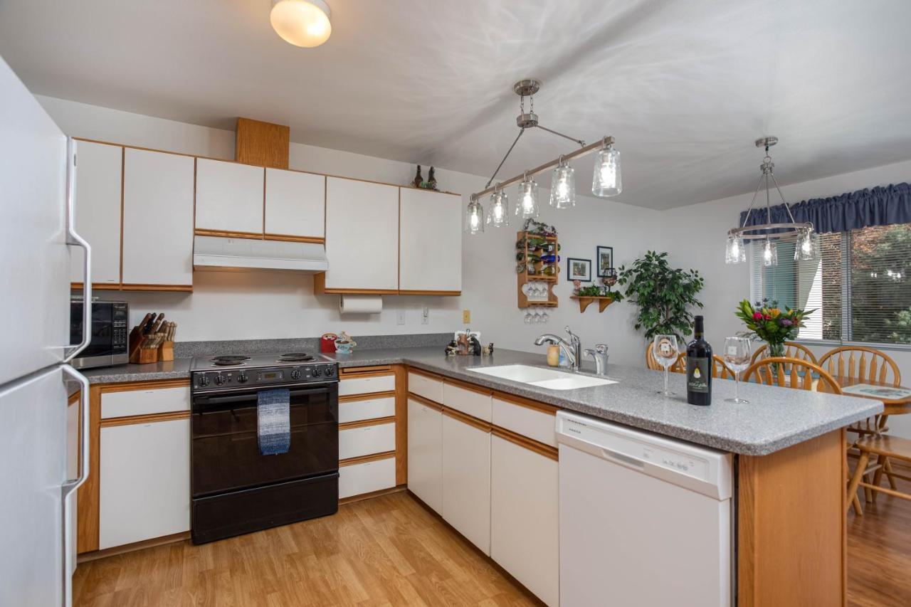 Walk To Downtown * 6 Guests * Pets * A/C! * No Stairs! Apartment Leavenworth Bagian luar foto
